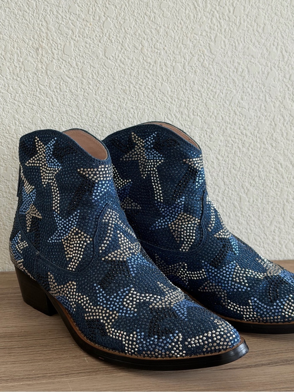 Lola Cruz Blue Star Crystal Embellished Western Ankle Boots Statement Booties 38